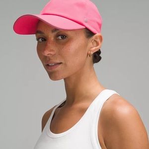 Women's Fast and Free Running Hat - MAUVE